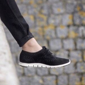 COLE HAAN | WINGTIP OXFORD BLACK SNEAKER